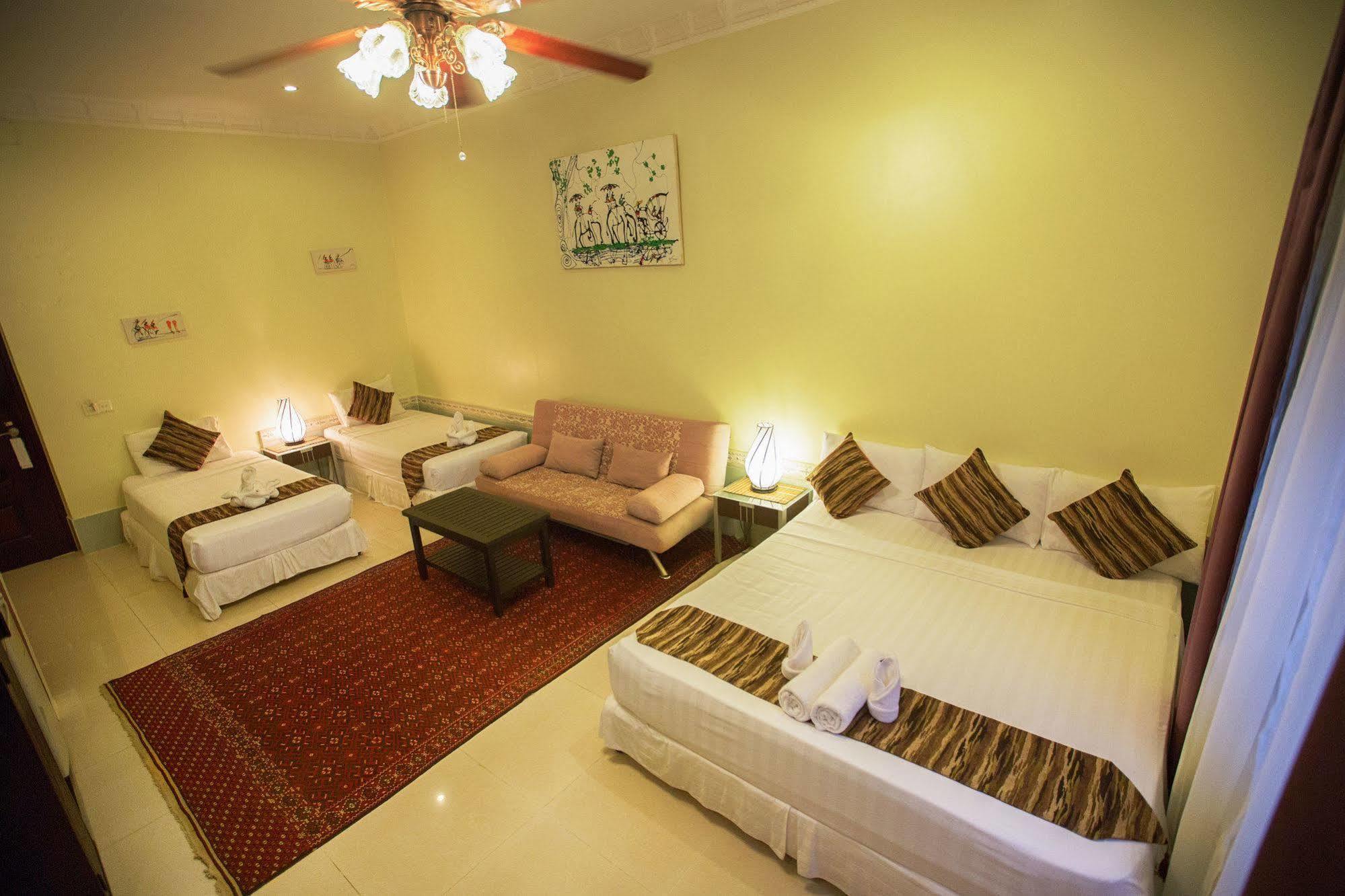 Coolabah Hotel Sihanoukville Exterior photo